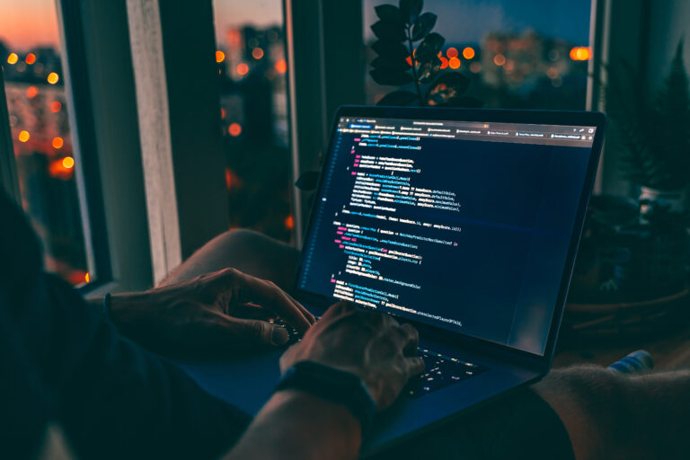 Vibe Coding: o que é e como surgiu essa tendência